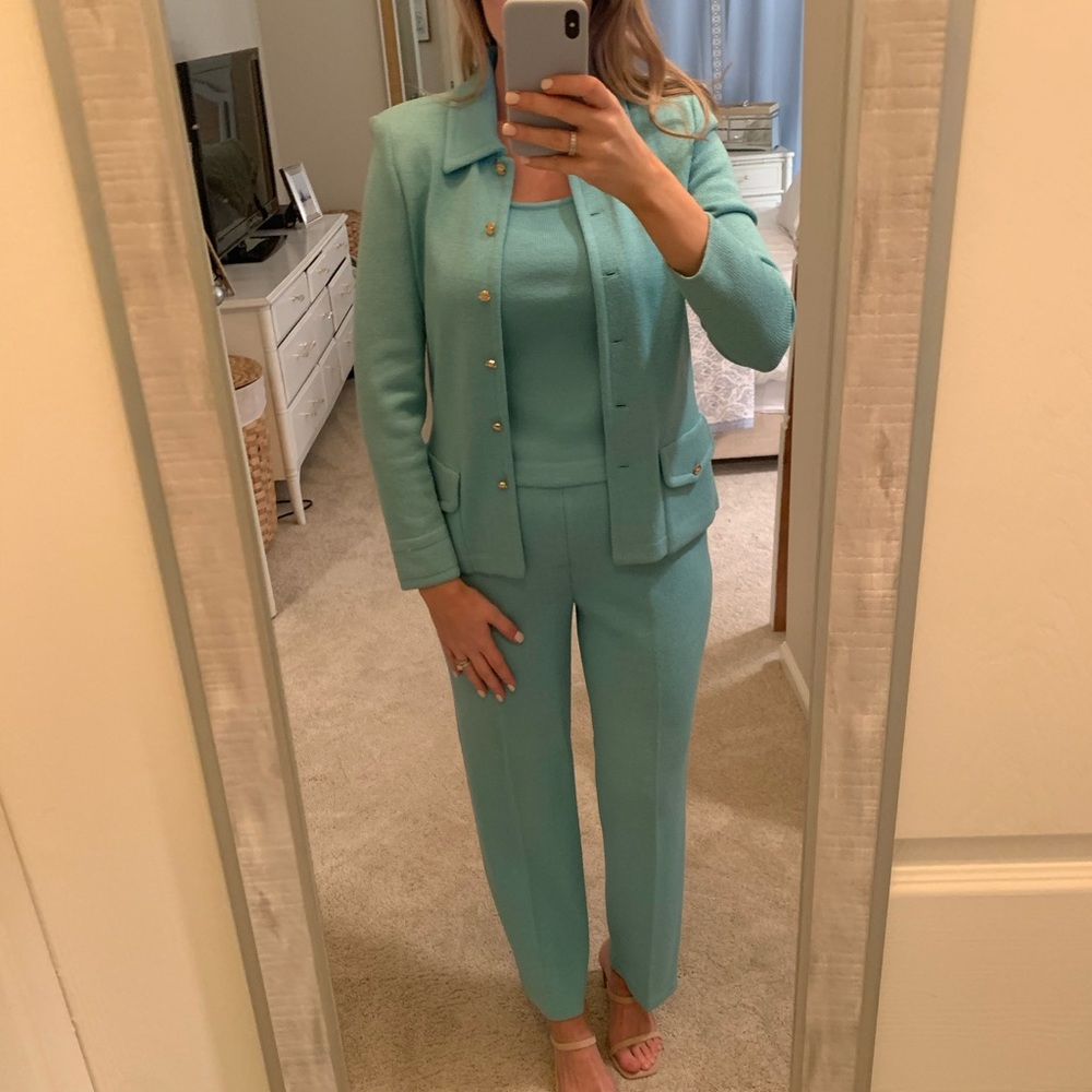 St. John 3 piece blue knit set